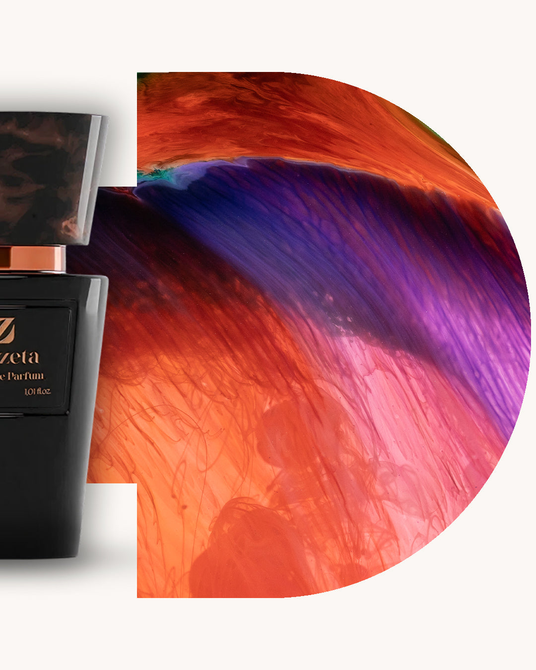 Detailansicht des Chogan 020 Extrait de Parfum, linker schwarzer Flakon mit braun marmorierter Kappe, rechts violett-orangefarbener Hintergrund mit weicher Verlaufstruktur, Duftfamilie ähnlich La Nuit de l’Homme Yves Saint Laurent.